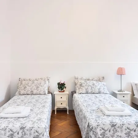 Dimora De Le Romite Lägenhet