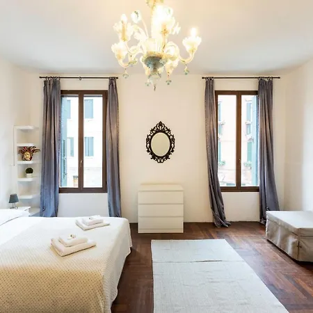 Lägenhet Dimora De Le Romite Venedig