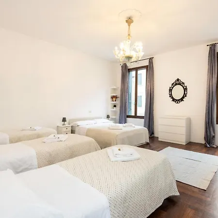 Lägenhet Dimora De Le Romite Venedig