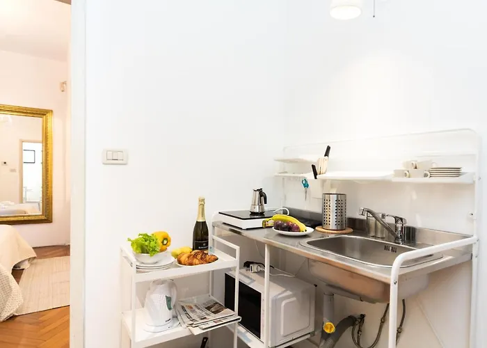 Dimora De Le Romite Apartment *