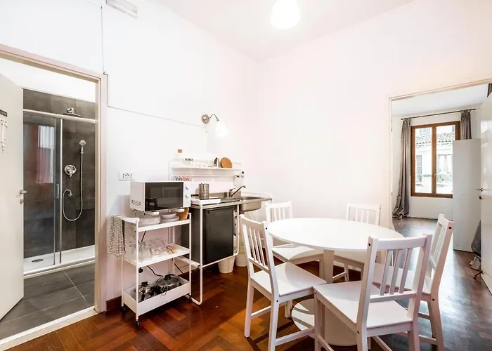 Dimora De Le Romite Apartment