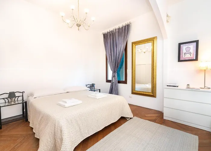 Dimora De Le Romite Apartmán *